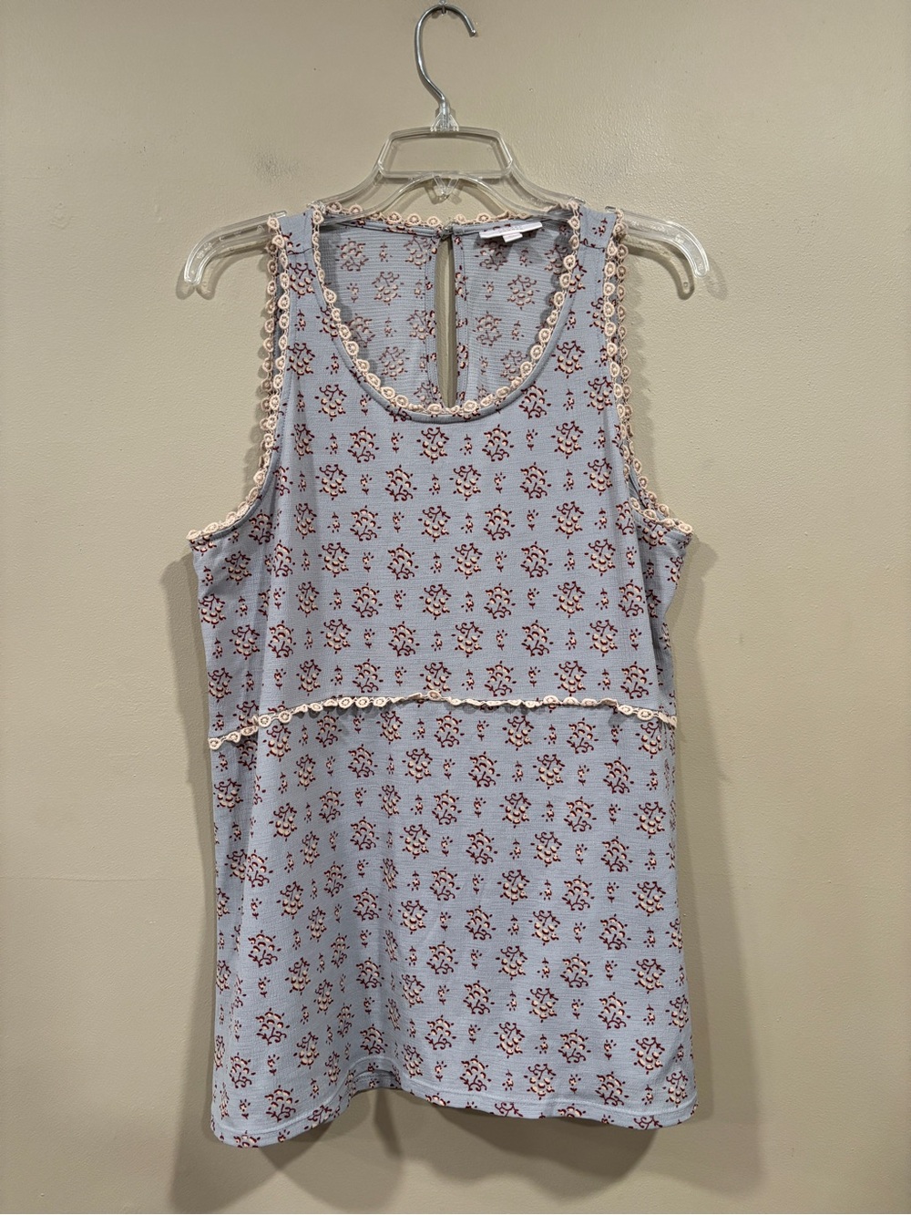 LC Lauren Conrad Women's Floral Sleeveless Top Blouse Size XL